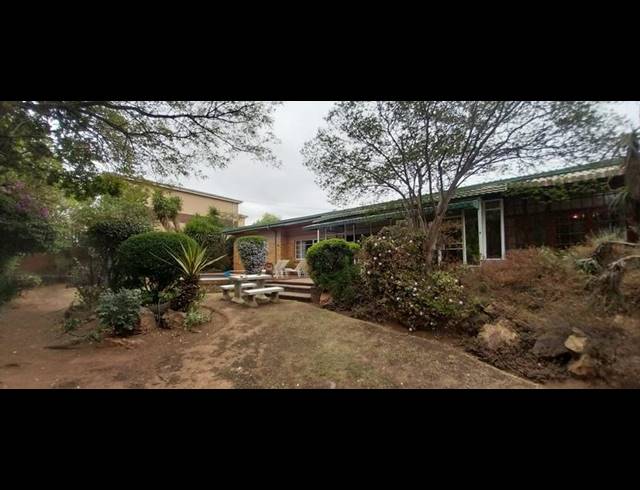 4 BEDROOM HOUSE FOR SALE IN PRIMROSE HILL